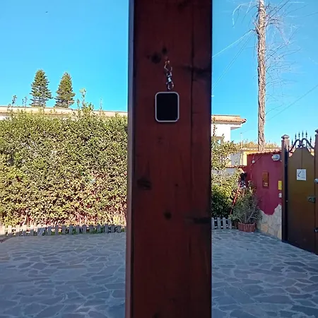 Pinagerardoholiday לינה וארוחת בוקר *