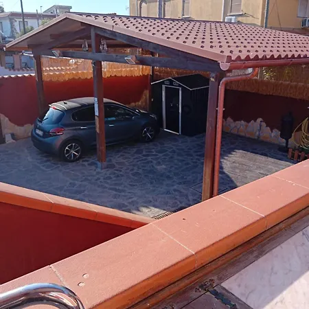 Pinagerardoholiday לינה וארוחת בוקר